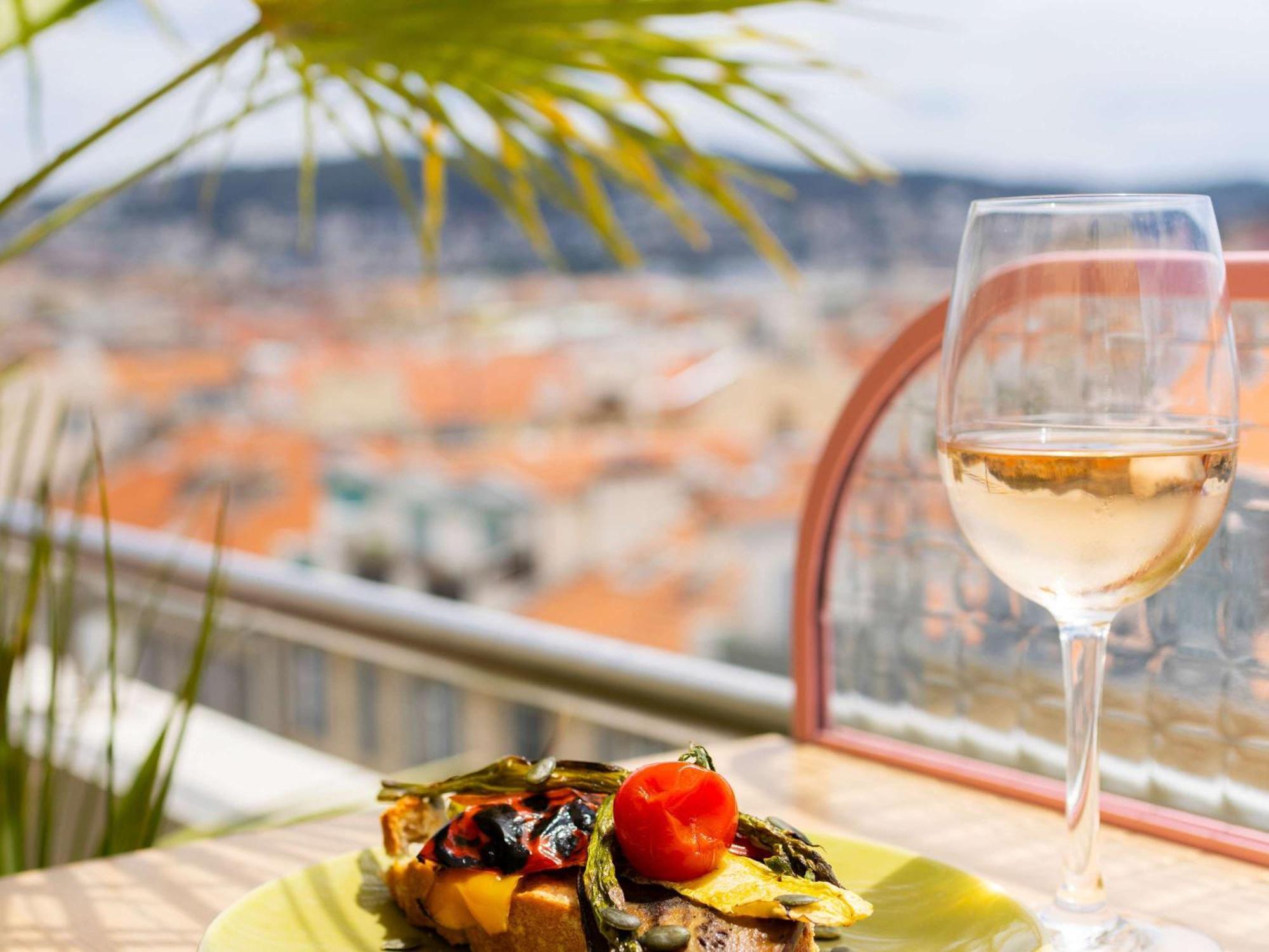 Mercure Nice Centre Notre Dame Екстер'єр фото
